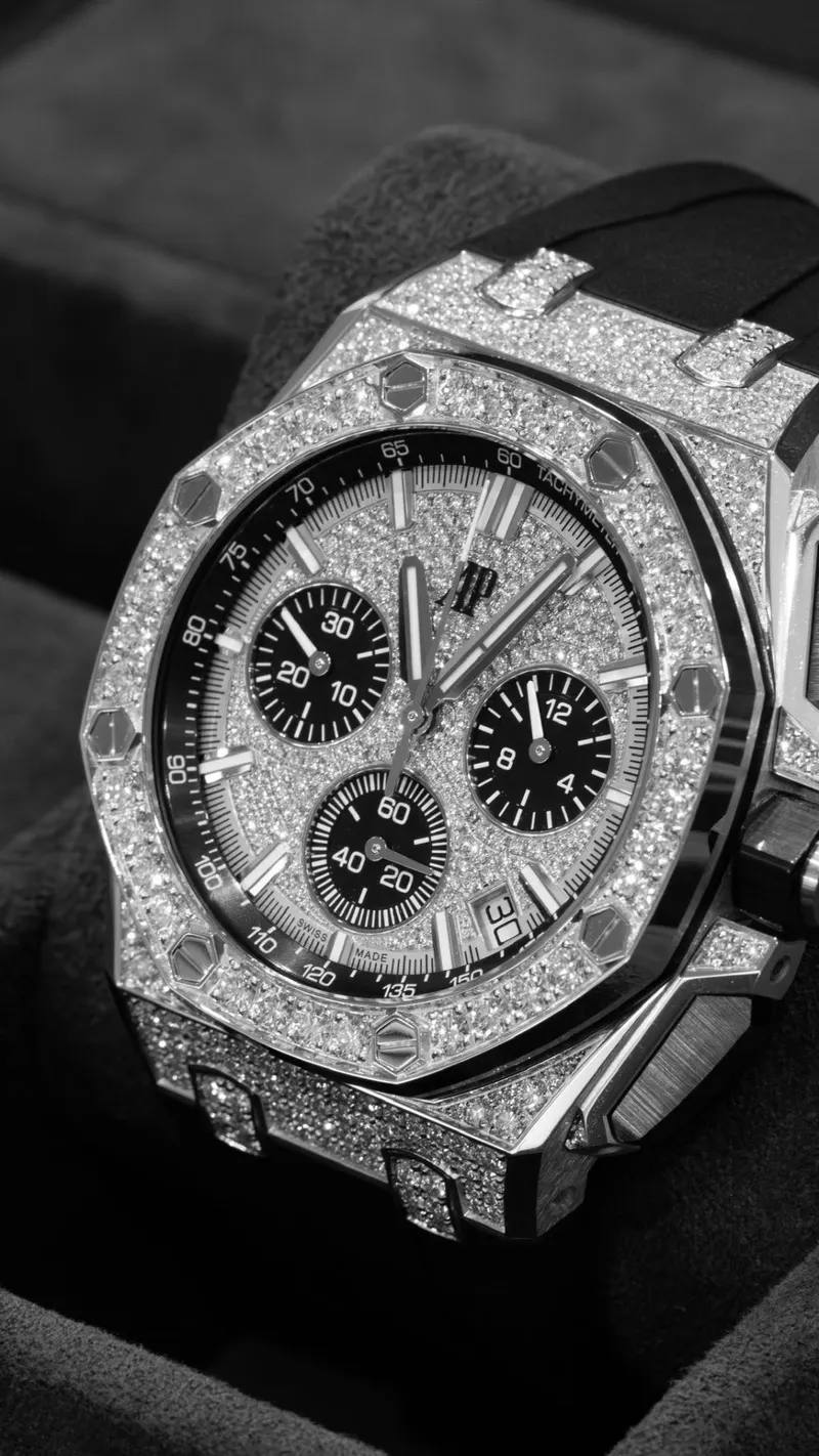 Audemars Piguet Royal Oak Chronograph 41 Yellow Gold, Yellow gold, Blue Grande Tapisserie dial, Chronograph