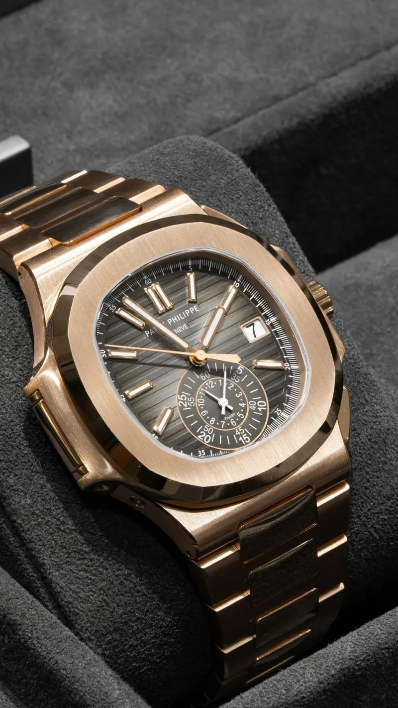 Patek Philippe Aquanaut Luce Rose Gold Diamond, Rose gold, White embossed dial, Diamond bezel, Rubber strap